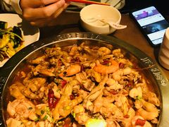 -胖哥俩肉蟹煲(湖滨银泰in77店)