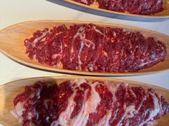-左庭右院鲜牛肉火锅(金山万达店)