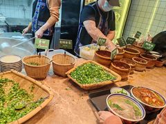 -云阿蛮云南生烫牛肉米线(奉贤路店)