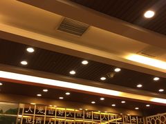 -顺溜·手工刀削面·黑金店(铜锣湾店)