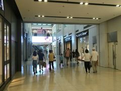 -百盛(莘庄店)