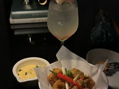 -瑰丽酒店·海吧·天际下午茶·现场DJ·天台酒吧