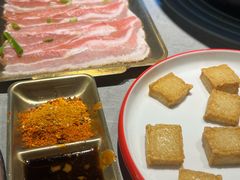 -正宗齐齐哈尔烤肉·齐牛哥鲜切炭火烤肉(杭州总店)