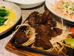 铁锄牛排-穹六人间 people 6(岳阳路店)