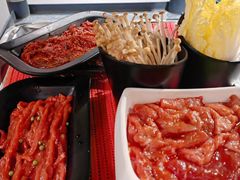-海底捞火锅鲜切牛肉主题店(长寿路店)