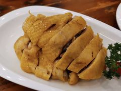 -侬佳蒸菜馆(听潮店)