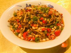 一品鹅掌-万重锦·人文川菜馆(骡马市店)