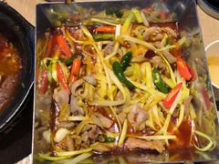 -川堂风·跷脚牛肉·乐山爆炒(宝山日月光店)