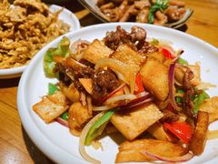 馕丁炒肉-Alali阿拉礼·新疆家宴(西溪新座店)