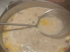 -尚尚仙·酸汤猪手·猪肚鸡火锅(华联万柳购物中心店)