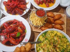 麻辣小龙虾-叶派龙虾•招牌香辣蟹·海鲜(中海国际店)