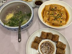 -客家大院·非遗赣南客家菜(郁孤台店)