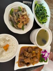 -莲芯花月子会所