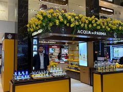 -文艺复兴百货(米兰大教堂广场店)