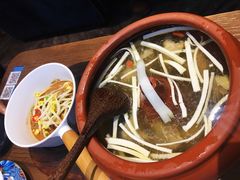 三七汽锅鸡-雀舞云南菜(乐客城店)