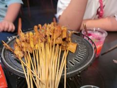 -何师烧烤Pro ·江湖川菜·小龙虾·精酿(太古里旗舰店)