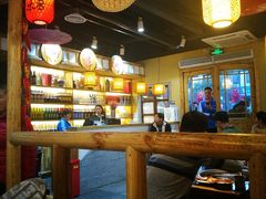 大堂-锅来乐地锅鸡(安亭店)