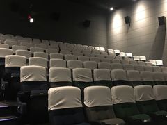 -CGV影城(滨江天街IMAX店)