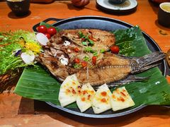-老滇山寨•云南特色菜•地方菜•民族风情歌舞表演(金碧店)