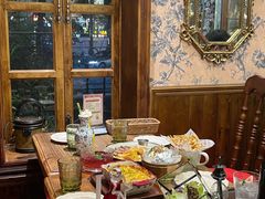 -秘密旅行Bonjour(黑金冠 江南西店)