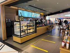 面包甜点陈列柜-星巴克(广州中华广场B1层店)