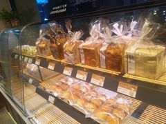 -巴黎贝甜(泗泾店)