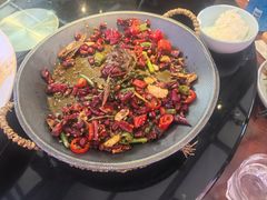 -川流不息·地道川菜·小龙虾(新松江路店)