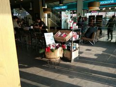 门面-星巴克(保定华创广场店)