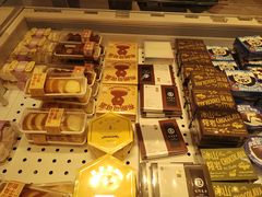 -好利来(上海长宁龙之梦店)