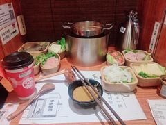 -独食火锅·半米屋台(直营总店)