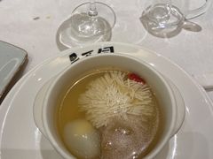 松茸明月绣球盅-扬州狮子楼·非遗淮扬菜(总店)