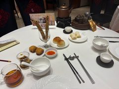 -凤凰楼酒家·粤宴点心(华强北店)