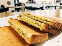 咖椰吐司-HELLO 27 意面·沙拉·帕尼尼