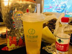 -杰拉电竞·网咖(西湖区文三路店)