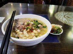 -一间楼牛羊肉泡馍馆(东一路店)