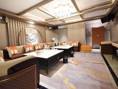 -阳光量贩KTV(文化宫店)