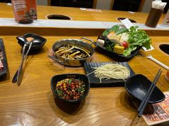 -呷哺呷哺(万达新世界店)