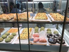 面包甜点陈列柜-奈雪的茶(市百一店)