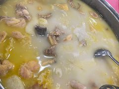 -侠成水上农庄(工业大道店)