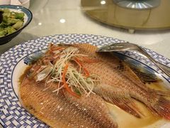 -顺峰海鲜酒楼(省府店)