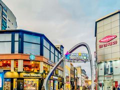 -宝健路步行街(Pedestrian Shopping Street)