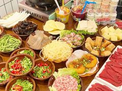 -黔有有贵州酸汤夺夺粉火锅(五味十字店)