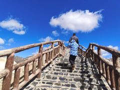 -兔儿山