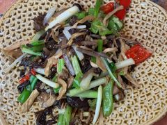 炒杂菜-古城苗家土菜馆(河景餐厅店)