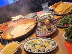 -洱火云南酸菜牛肉火锅(石景山当代商城店)