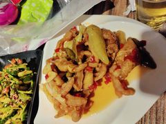 -嗨辣小聚·盘锦河蟹·海鲜烧烤龙虾(盘锦十年好店)