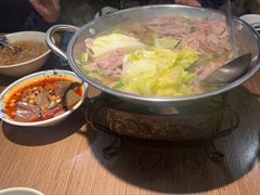 -肖四女乐山跷脚牛肉(世博源店)