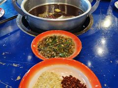 -马路边边串串香(双井直营店)