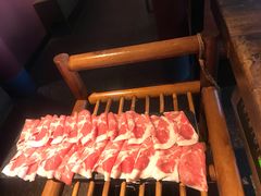 -老牌坊云南鱼豆花火锅(哈西万达店)