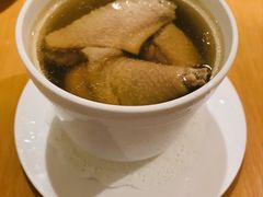 元盅鲜鸡汤-鼎泰丰(当代商城店)